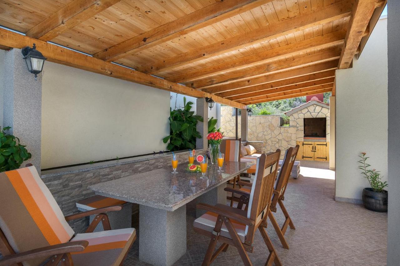 Vila Vita Donje Selo na Šolti Exterior foto